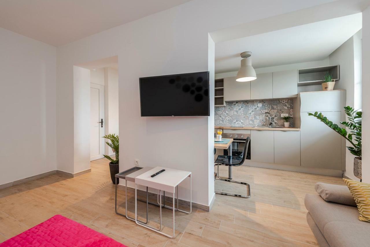 Seven Apartman Apartman Zára Kültér fotó